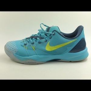 NIke Men's Zoom Kobe Bryant Venomenon